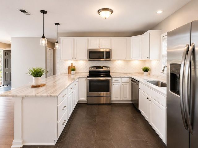 1722 W Robinhood Drive, Charleston, SC 29407