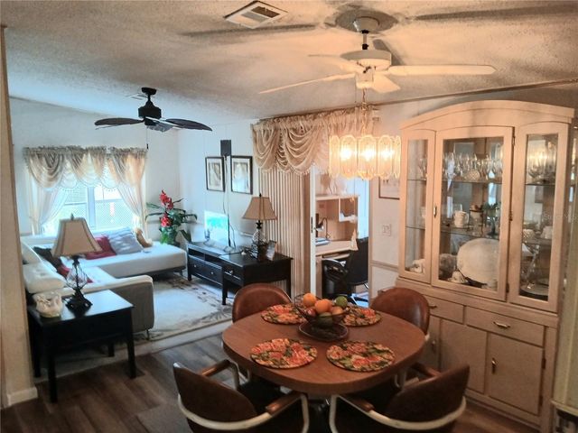 50989 HIGHWAY 27 184, Davenport, FL 33897