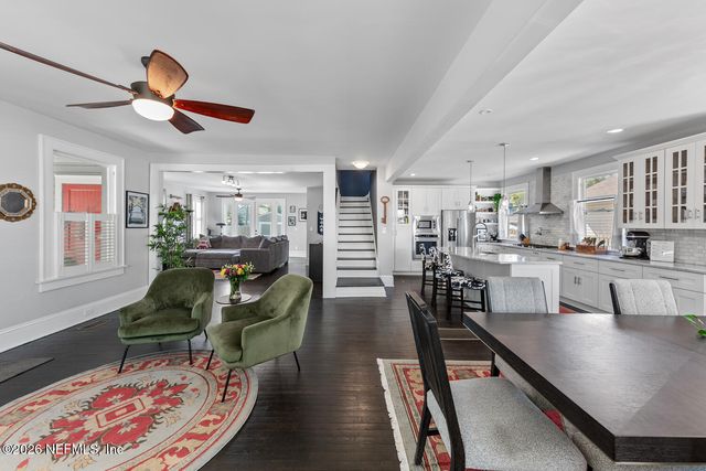 2018 ERNEST Street, Jacksonville, FL 32204