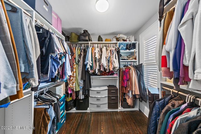 2018 ERNEST Street, Jacksonville, FL 32204