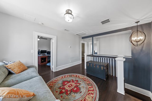 2018 ERNEST Street, Jacksonville, FL 32204