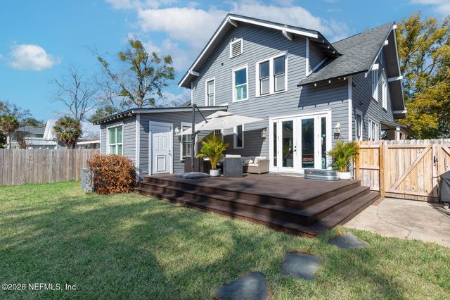 2018 ERNEST Street, Jacksonville, FL 32204