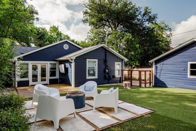 4004 Ridgelea DR, Austin, TX 78731