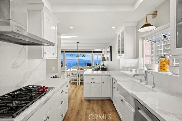 1091 La Mirada, Laguna Beach, CA 92651