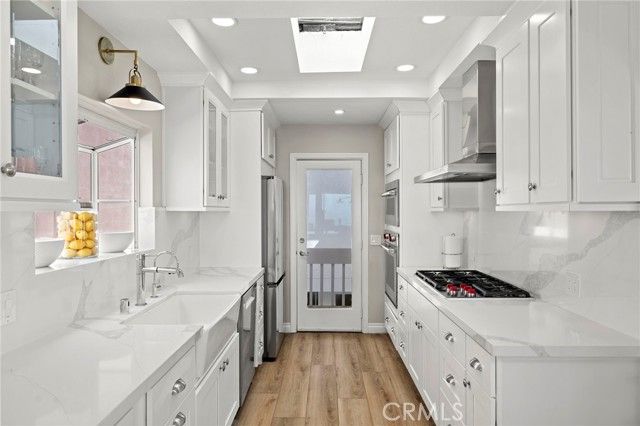 1091 La Mirada, Laguna Beach, CA 92651