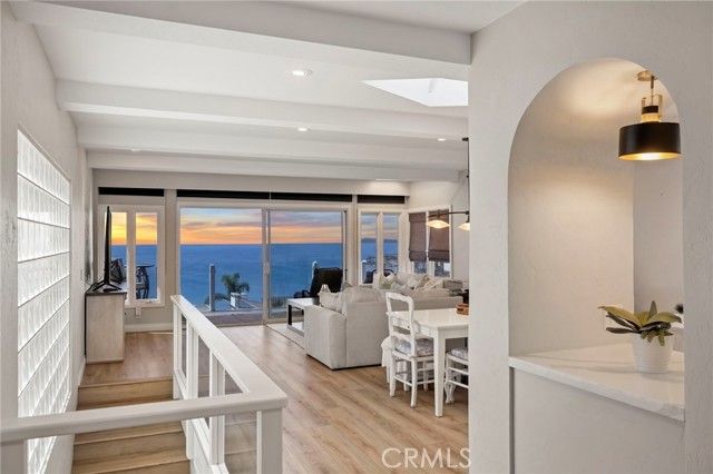 1091 La Mirada, Laguna Beach, CA 92651