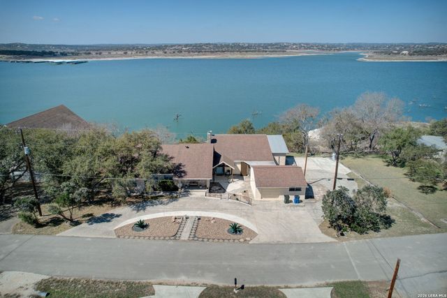 1683 Glenn, Canyon Lake, TX 78133