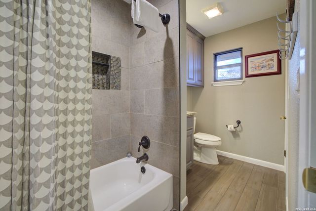 1683 Glenn, Canyon Lake, TX 78133