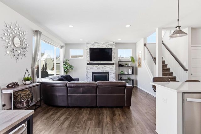 516 Noble Oak Run, Verona, WI 53593