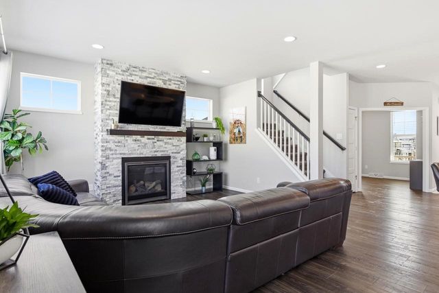 516 Noble Oak Run, Verona, WI 53593