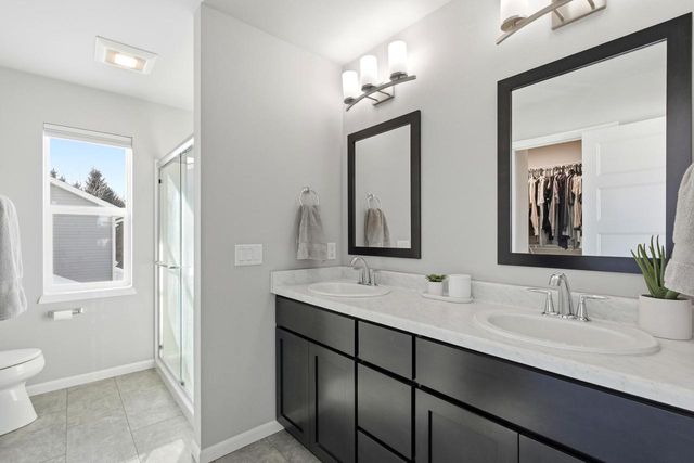 516 Noble Oak Run, Verona, WI 53593