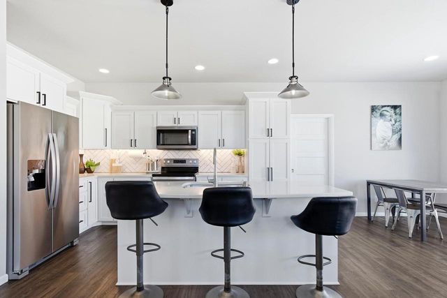 516 Noble Oak Run, Verona, WI 53593