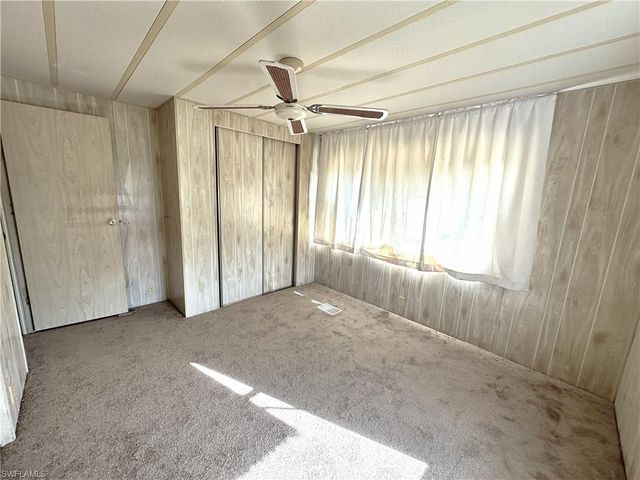 280 Flame LN, North Fort Myers, FL 33917