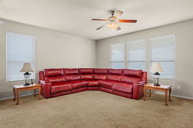 1037 Doe Meadow Drive, Fort Worth, TX 76028