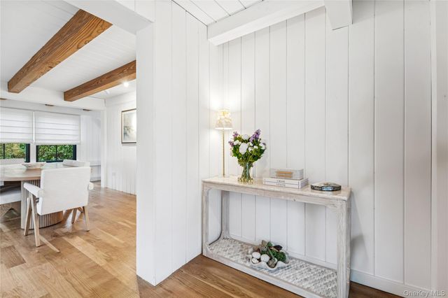 70 Glenview Drive, Southampton, NY 11968