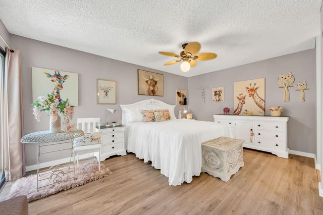 6212 Chapel View Ln, Citrus Heights, CA 95621