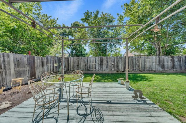 6212 Chapel View Ln, Citrus Heights, CA 95621