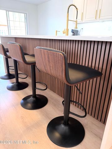 4014 CEDAR BLUFF Lane, Jacksonville, FL 32226