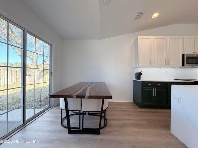 4014 CEDAR BLUFF Lane, Jacksonville, FL 32226