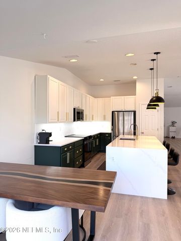 4014 CEDAR BLUFF Lane, Jacksonville, FL 32226