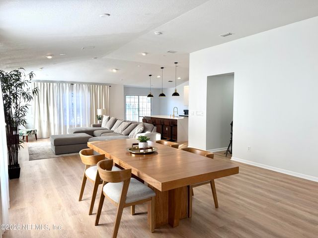 4014 CEDAR BLUFF Lane, Jacksonville, FL 32226