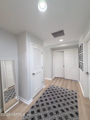 4014 CEDAR BLUFF Lane, Jacksonville, FL 32226