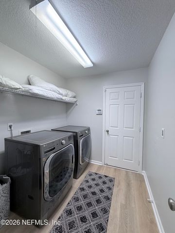 4014 CEDAR BLUFF Lane, Jacksonville, FL 32226