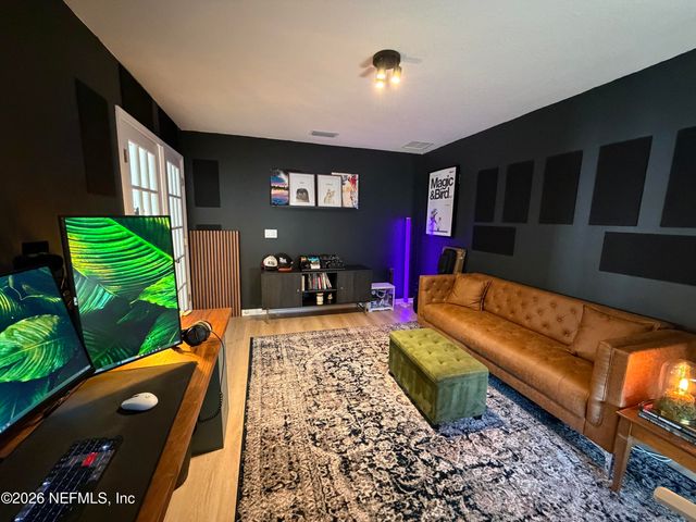 4014 CEDAR BLUFF Lane, Jacksonville, FL 32226