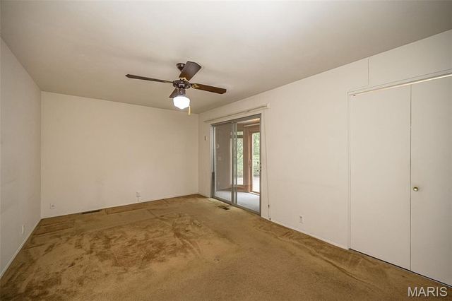 425 Kenilworth Lane, Ballwin, MO 63011