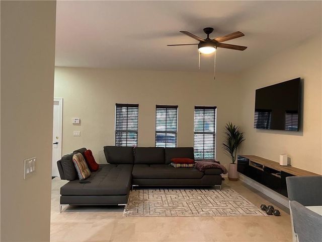 2643 SW 99th Way 2643, Miramar, FL 33025