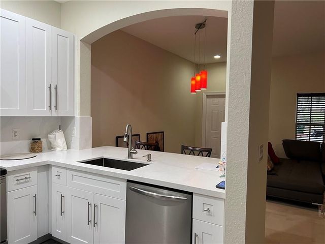 2643 SW 99th Way 2643, Miramar, FL 33025