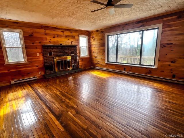 122 Twinshaven Road, Napanoch, NY 12458