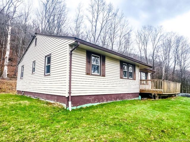 122 Twinshaven Road, Napanoch, NY 12458