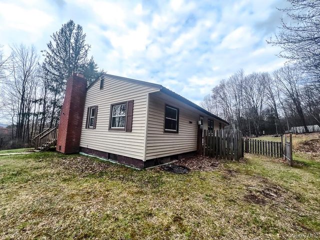 122 Twinshaven Road, Napanoch, NY 12458
