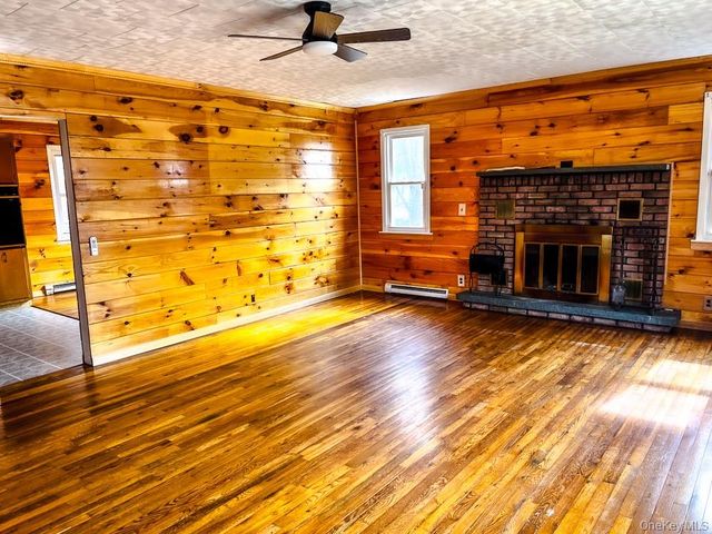 122 Twinshaven Road, Napanoch, NY 12458