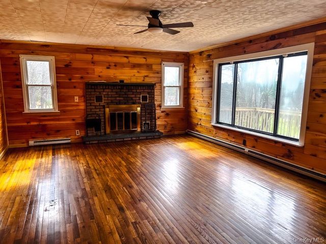 122 Twinshaven Road, Napanoch, NY 12458