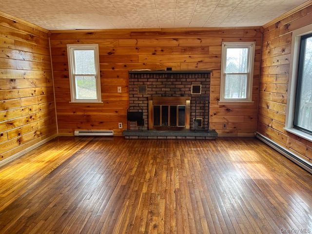 122 Twinshaven Road, Napanoch, NY 12458