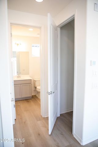 26425 N 22nd Drive, Phoenix, AZ 85085