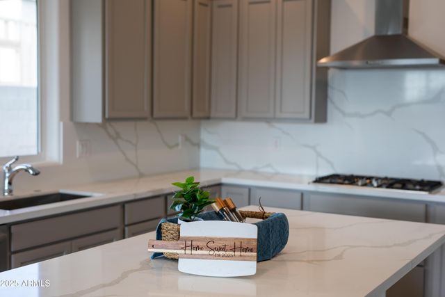 26425 N 22nd Drive, Phoenix, AZ 85085