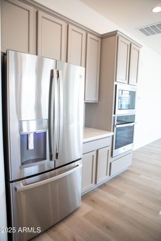 26425 N 22nd Drive, Phoenix, AZ 85085