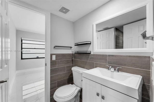 6327 SW 127th Place, Miami, FL 33183