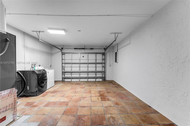 6327 SW 127th Place, Miami, FL 33183