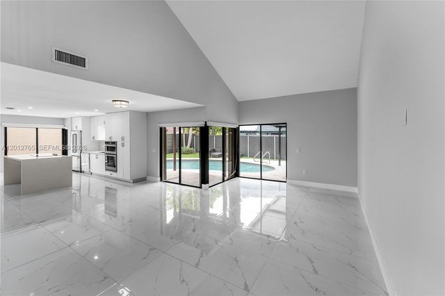 6327 SW 127th Place, Miami, FL 33183