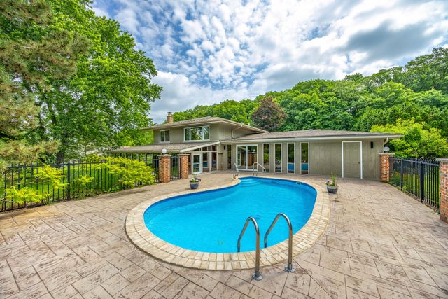 13600 S Longview Drive, Homer Glen, IL 60491