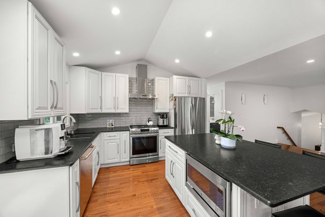 13600 S Longview Drive, Homer Glen, IL 60491