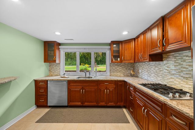 13600 S Longview Drive, Homer Glen, IL 60491