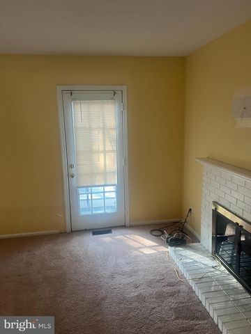 89 DORCHESTER CIR, Marlton, NJ 08053