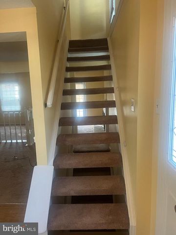 89 DORCHESTER CIR, Marlton, NJ 08053