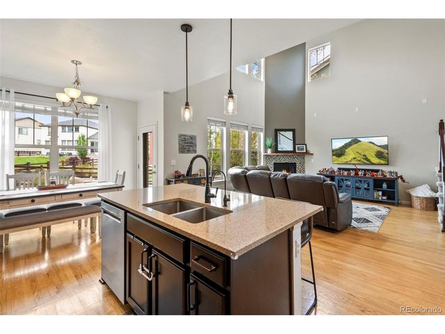 8345 Violet Ct, Arvada, CO 80007