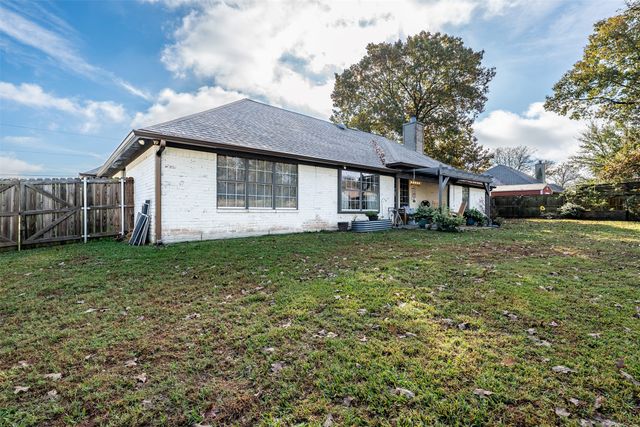 18564 County Road 1100, Flint, TX 75762